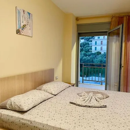 Arti Apartment *
