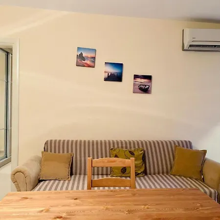 Apartment Arti *