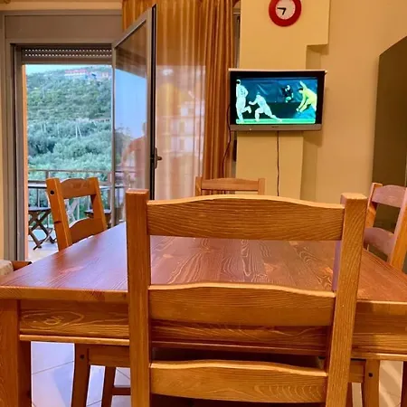 Apartment Arti